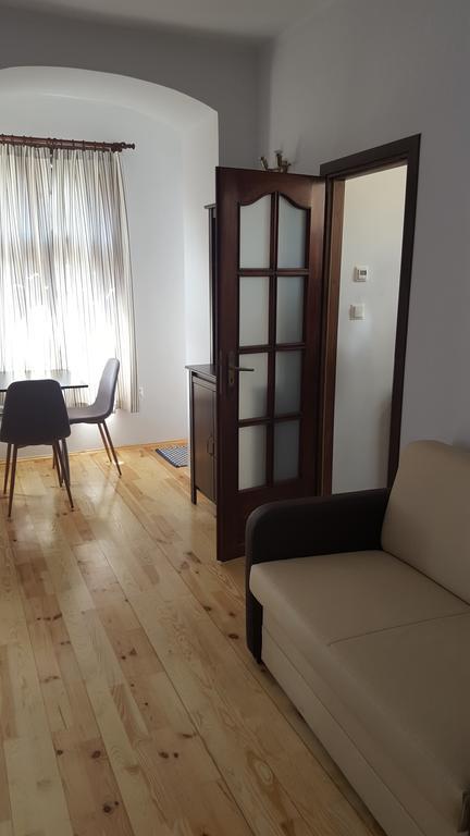 Apt Nr 1 - Cogito.Home- Starowka Z 9 Okien Stary Toruń Exteriér fotografie